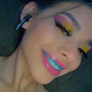 Meet your Posher, Juliet